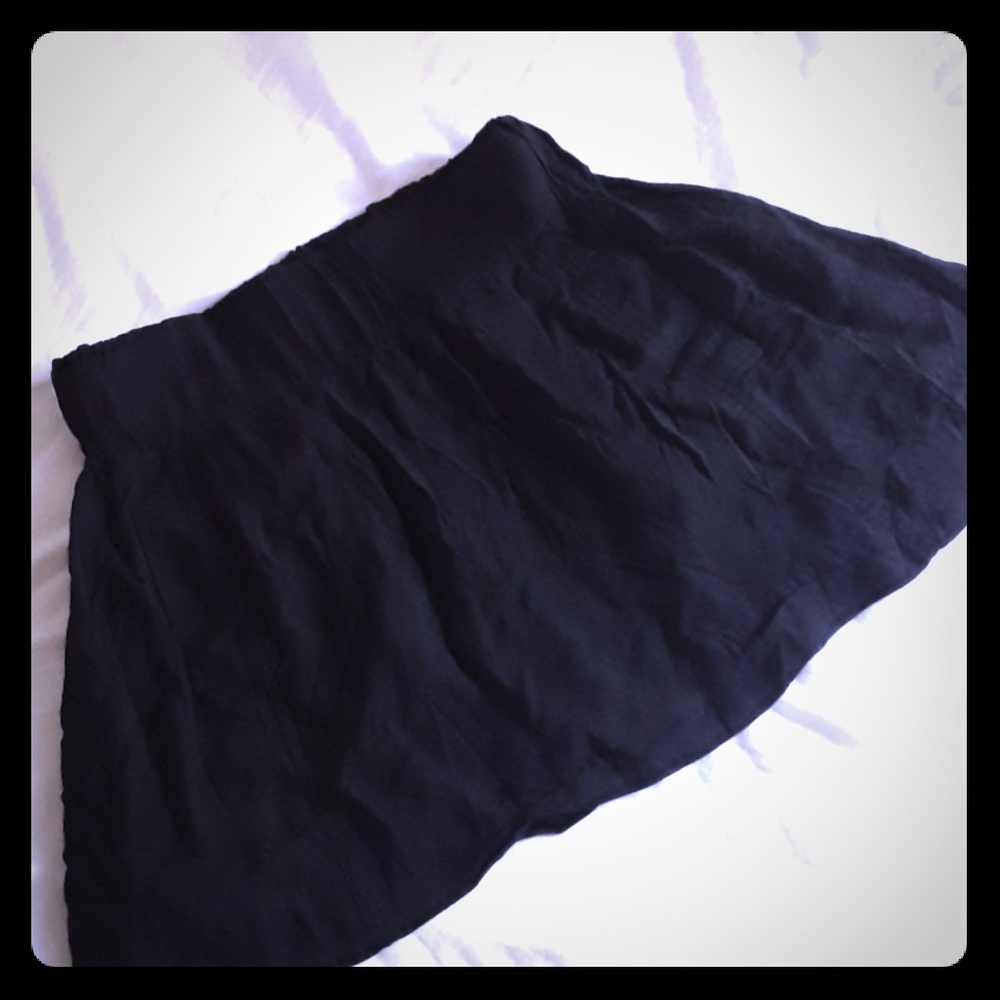 🖤Black Mini Skirt w/ Pockets Arden B. Brand🖤